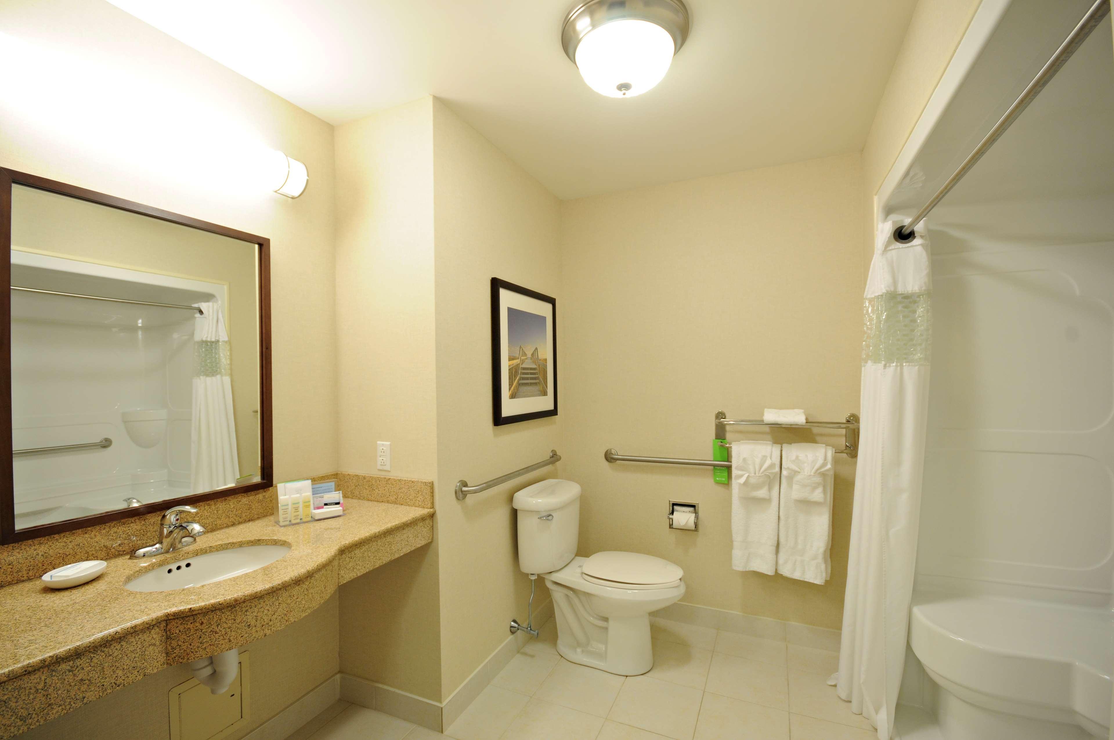 Hampton Inn & Suites Saint John Eksteriør billede