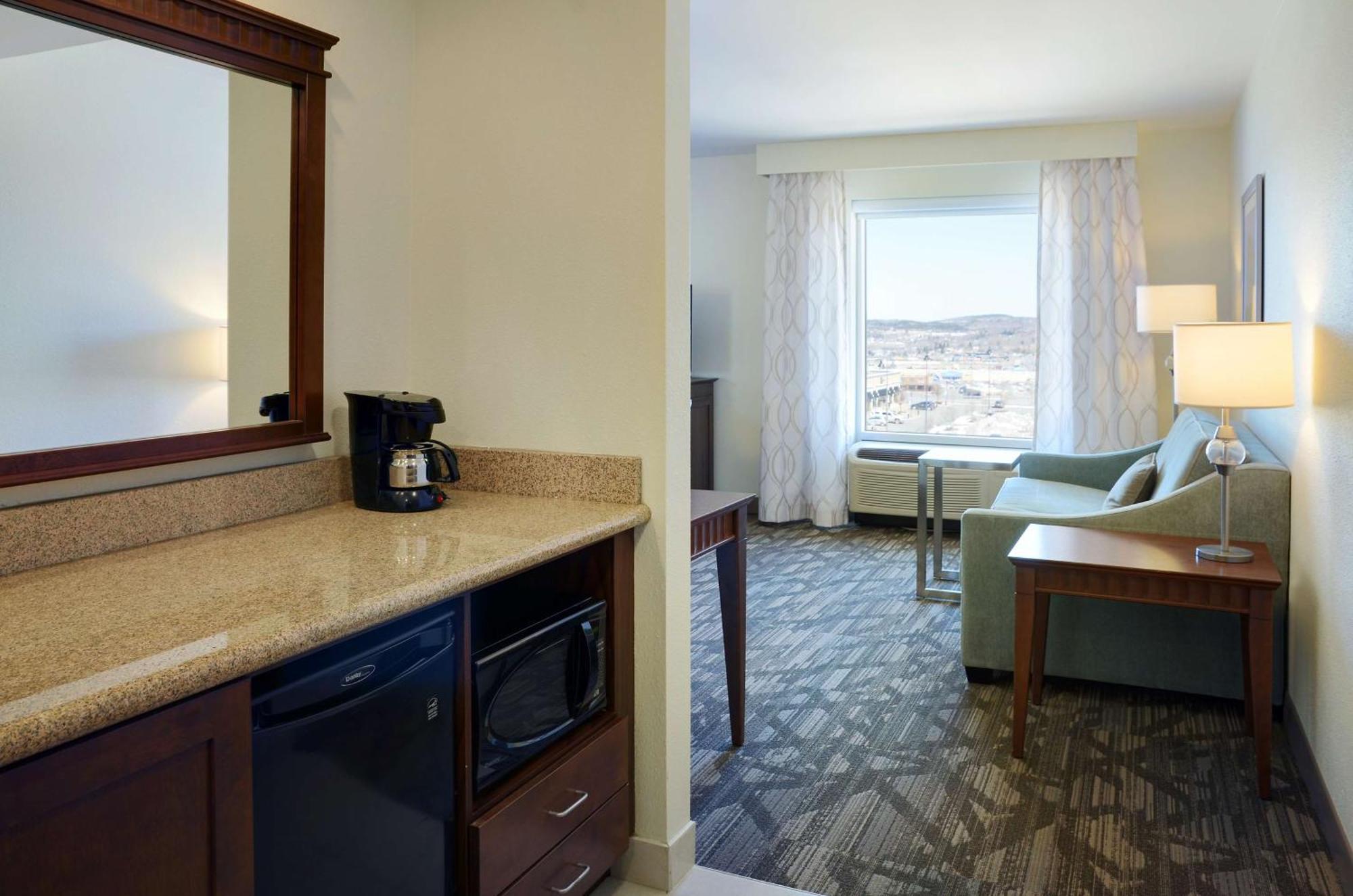 Hampton Inn & Suites Saint John Eksteriør billede