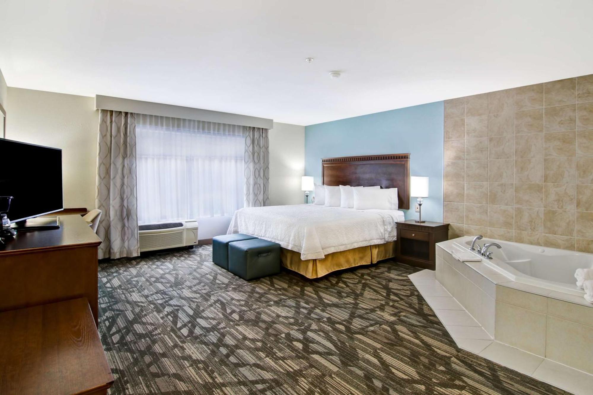 Hampton Inn & Suites Saint John Eksteriør billede